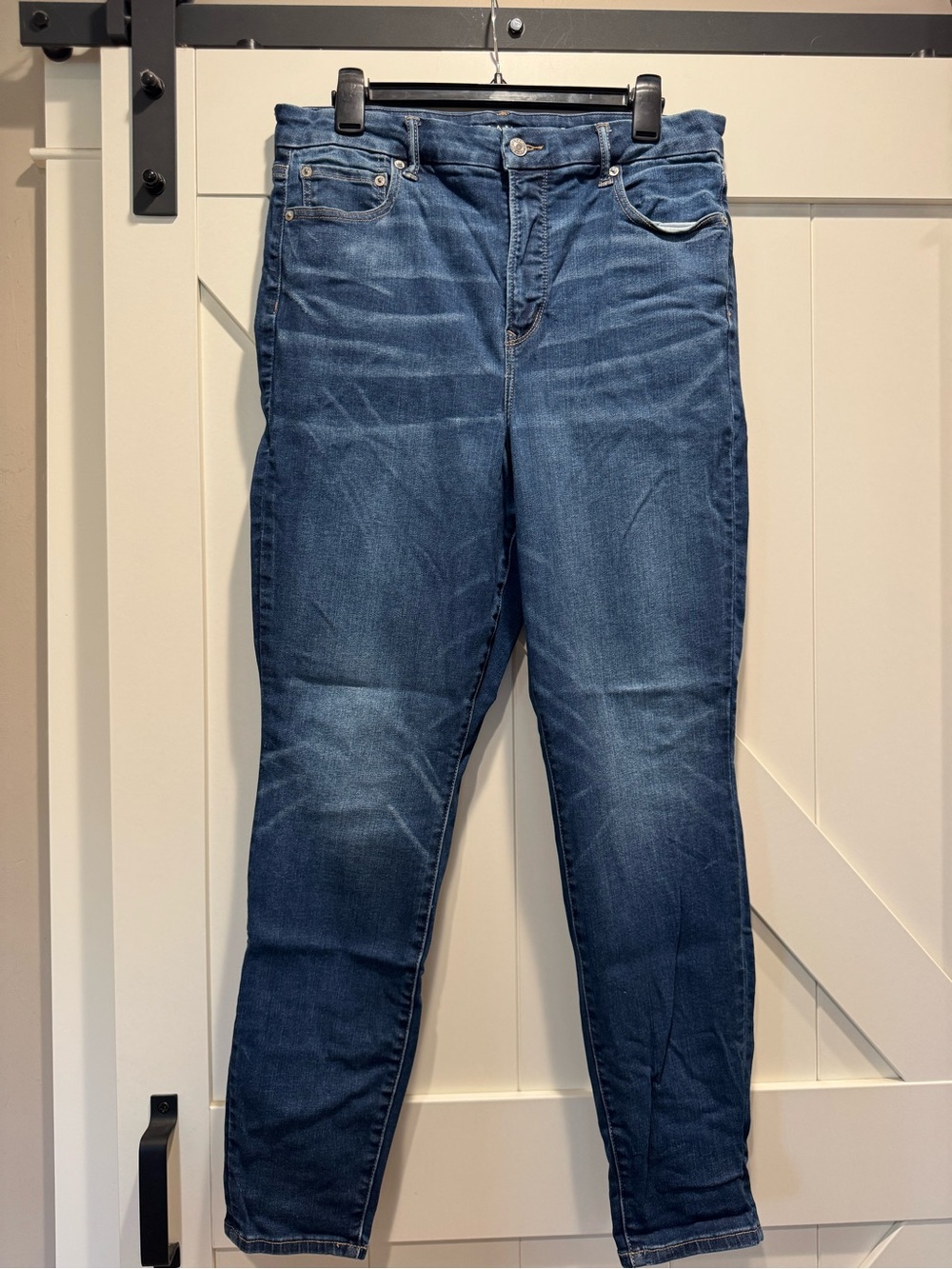 American Eagle Outfitters Women's Dark Blue High Rise Jeggings
